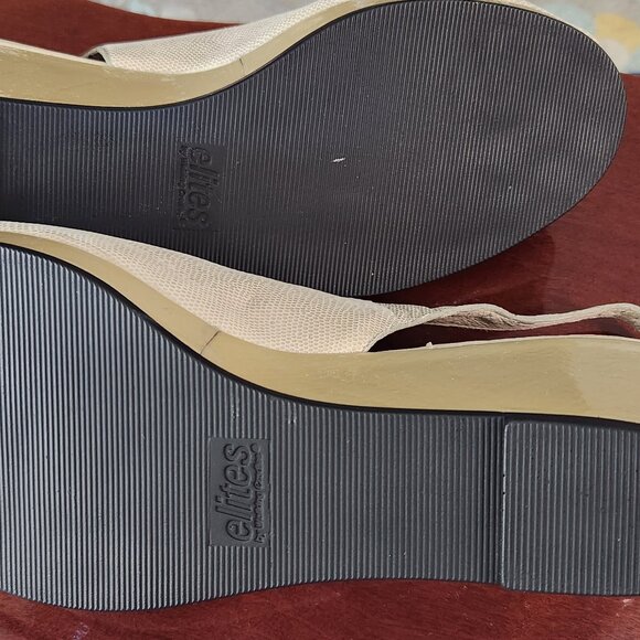 NEW Elites by Walking Cradles Wedge Shoes 11WW Rose Petals and Lizard Print - Picture 3 of 8